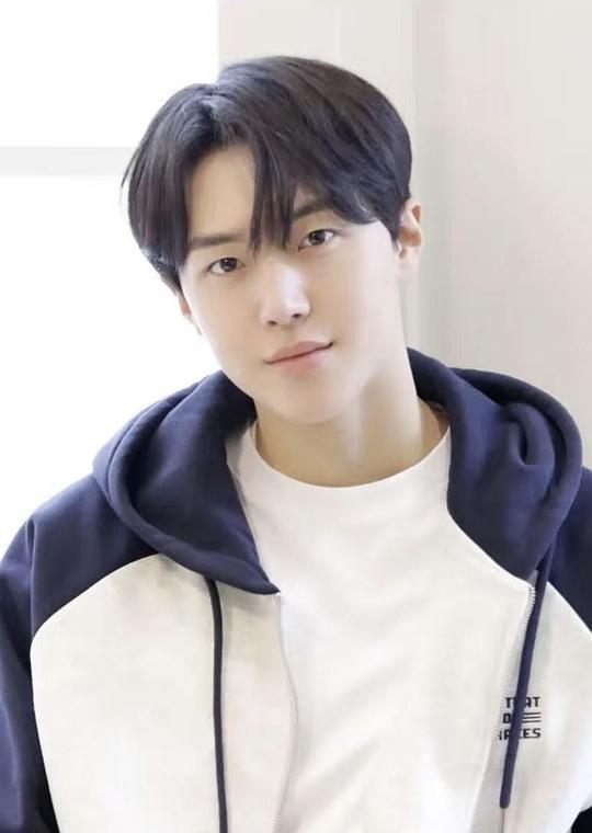 金惟俊 Kim Yu-Jun