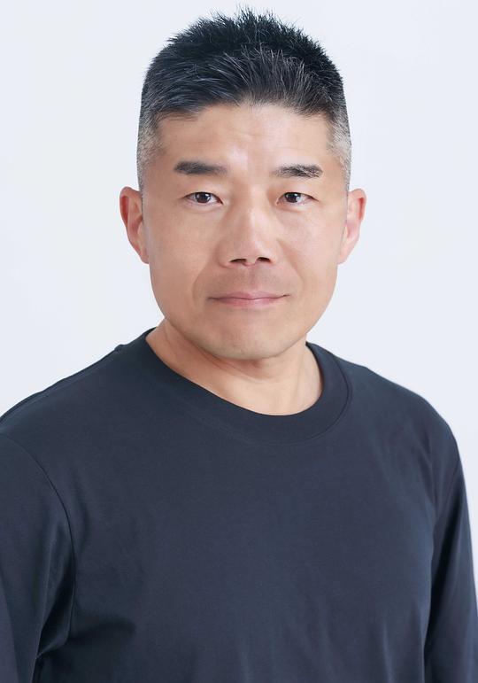 伊丸冈笃 Atsushi Imaruoka