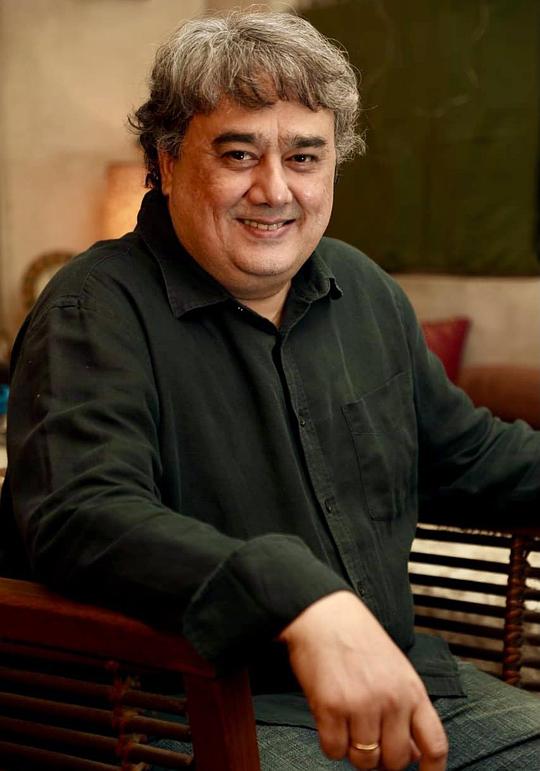比平·纳德卡尔尼 Bipin Nadkarni