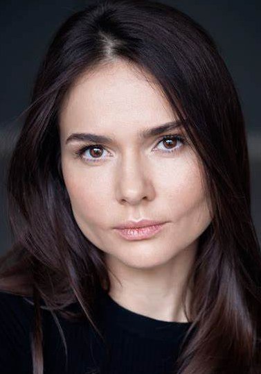 奥列纳·拉瑞娜 Olena Laryna