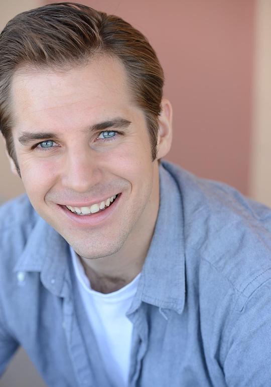 亚历克斯·奥尔森 Alex Olson