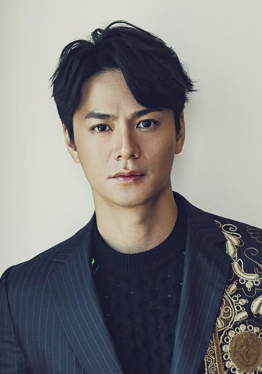 罗子溢 Chung Him Law