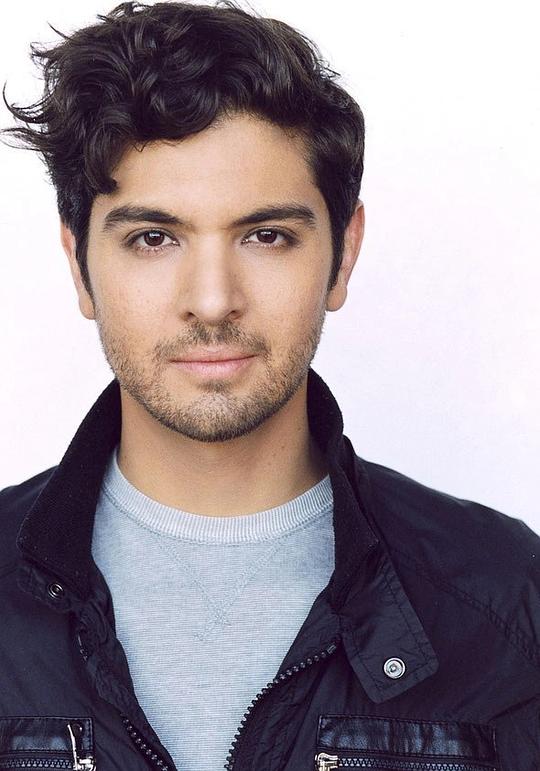 阿瑟·奥尔蒂斯 Arthur Ortiz