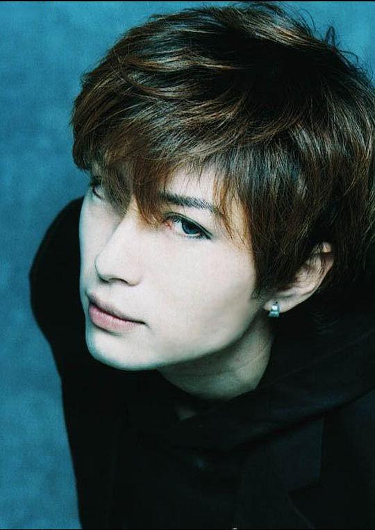 神威乐斗 GACKT