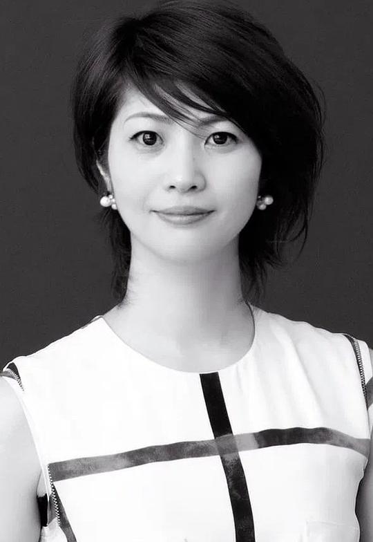 石原理衣 Rii Ishihara