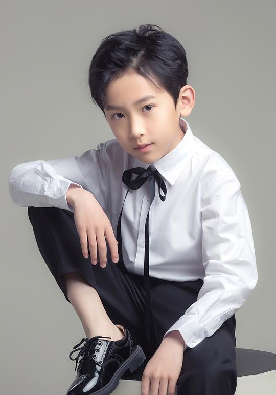 杨景天 Jingtian Yang