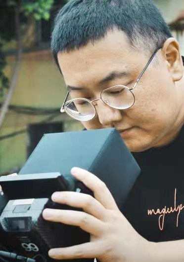 贾溯 Su Jia