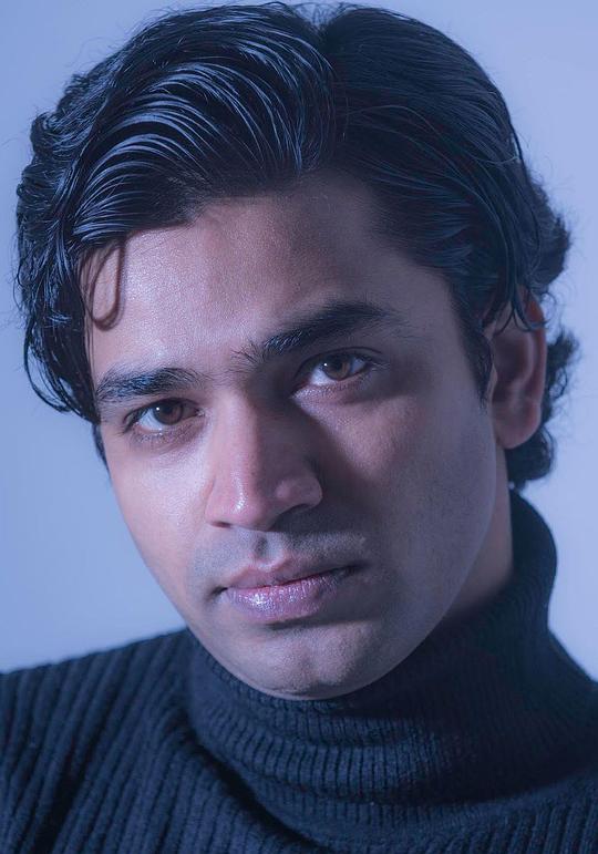 阿努帕姆·特里帕蒂 Anupam Tripathi