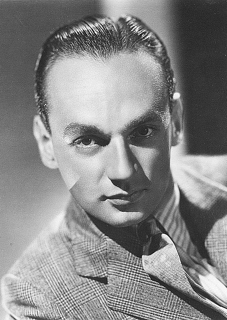 Erik Rhodes Erik Rhodes