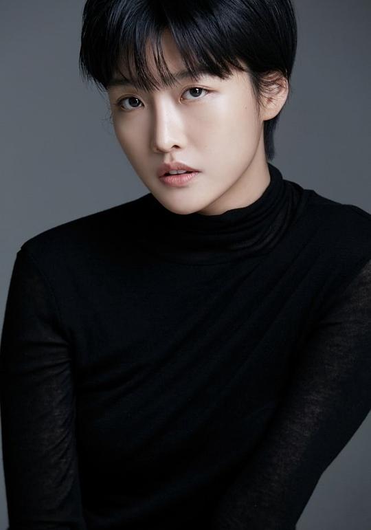 朱宝英 Joo Bo-young