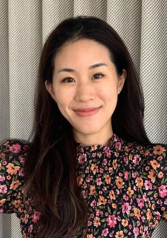 胡世恩 Lesley Hu