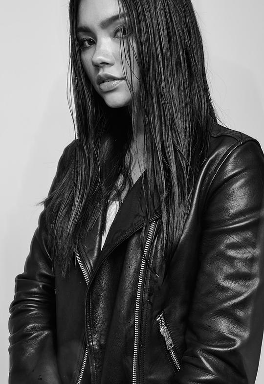 米拉·莫洛伊 Myra Molloy
