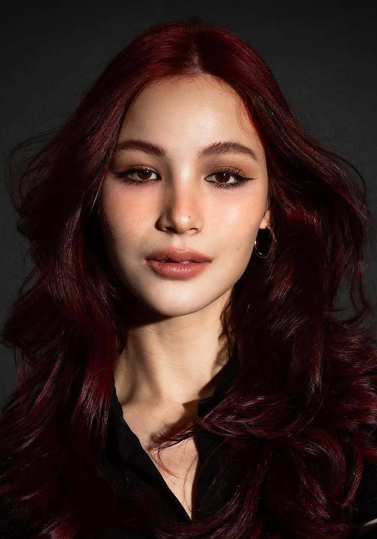 泽提妮·查纳瓦拉苏蒂西里 Zeththinich Chanavarasutthisiri