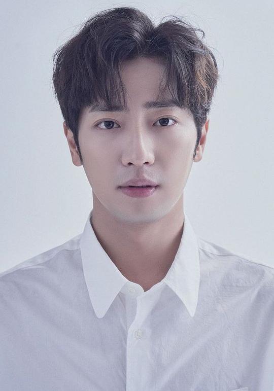 李相烨 Sang-yeob Lee