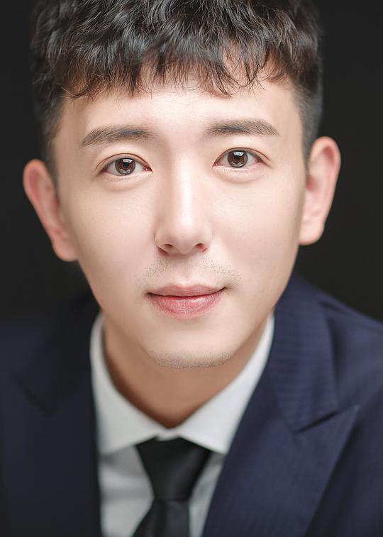 陈卓 Zhuo Chen