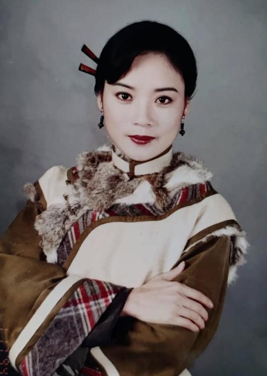 杨菁菁 Ching Ching Yeung