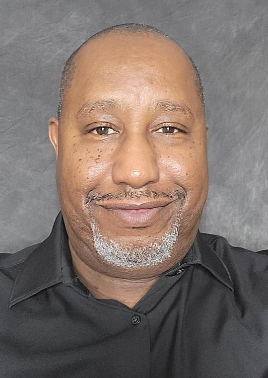 特伦斯·罗斯摩尔 Terence Rosemore