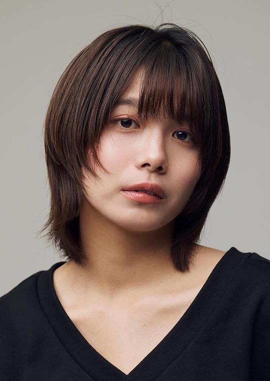 朝日七海 Nanami Asahi