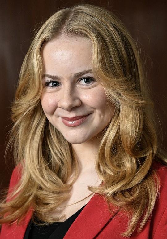 玛蒂尔达·格罗斯 Matilda Gross