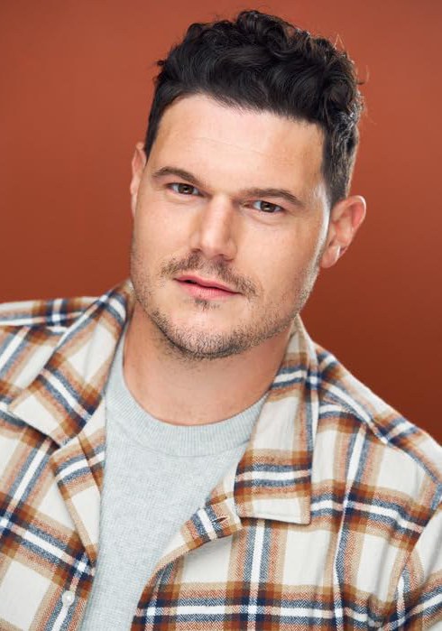 尼尔·文森特·史密斯 Neil Vincent Smith