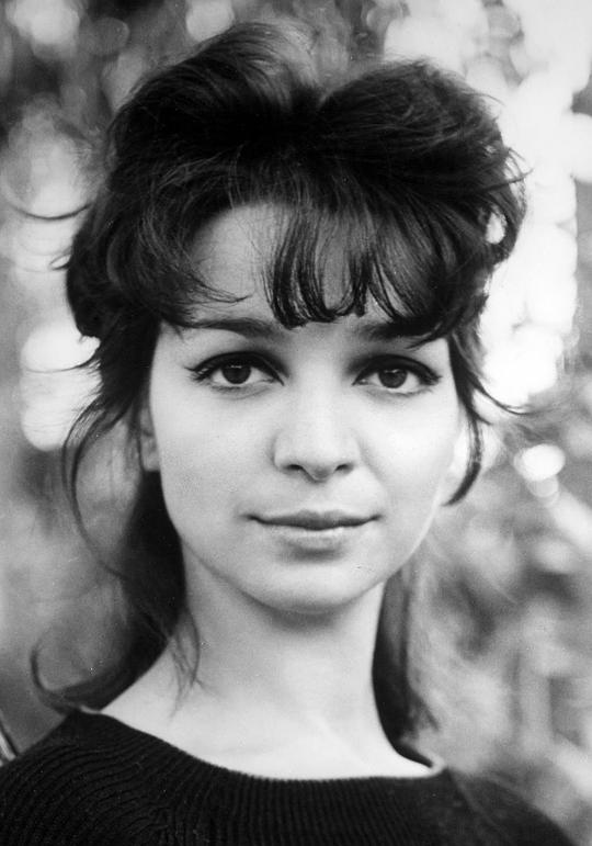 莱丽亚·古多尼 Lelia Goldoni