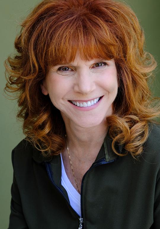 马西·巴金 Marcie Barkin