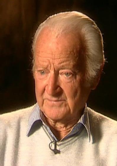 迈克尔·D·穆尔 Michael D. Moore