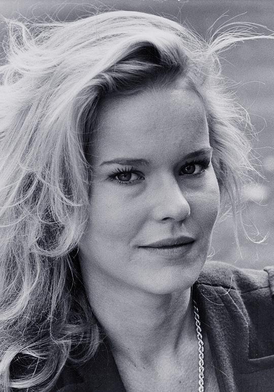 琳达·海恩斯 Linda Haynes