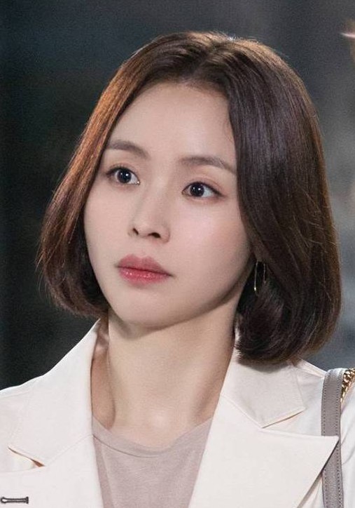 崔允罗 Yoon-ra Choi