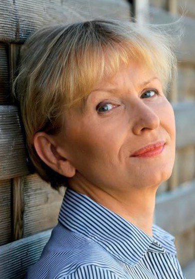 斯瓦沃米尔·洛津斯卡 Slawomira Lozinska