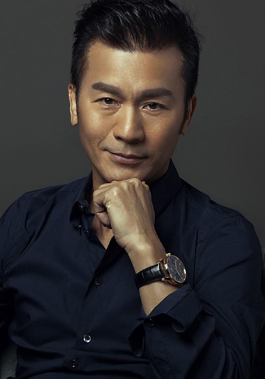 黄文豪 Howie Huang