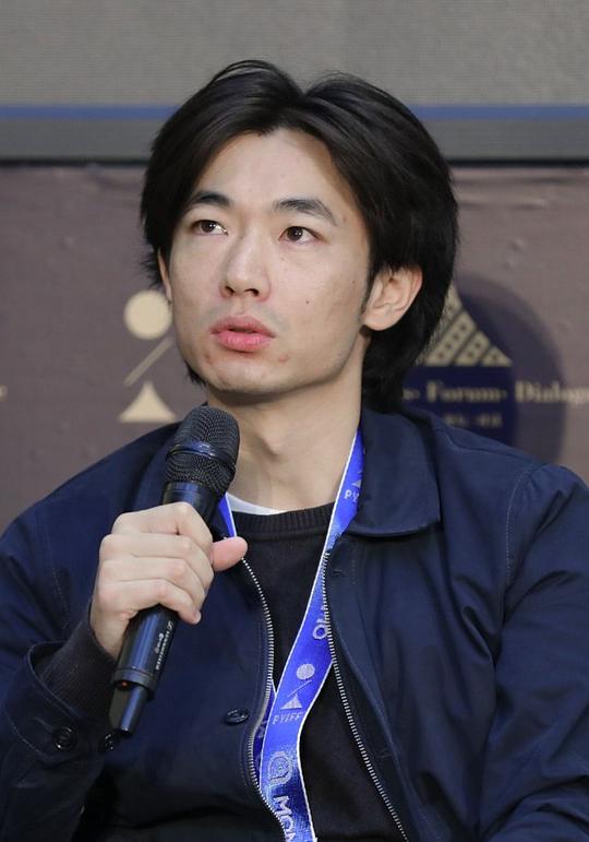 徐耀 Yao Xu