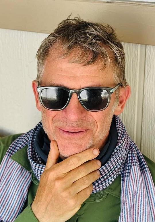 亚当·索姆纳 Adam Somner