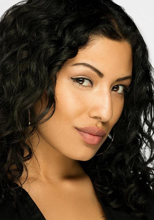 艾娃·戴尔·西埃洛 Ava Del Cielo