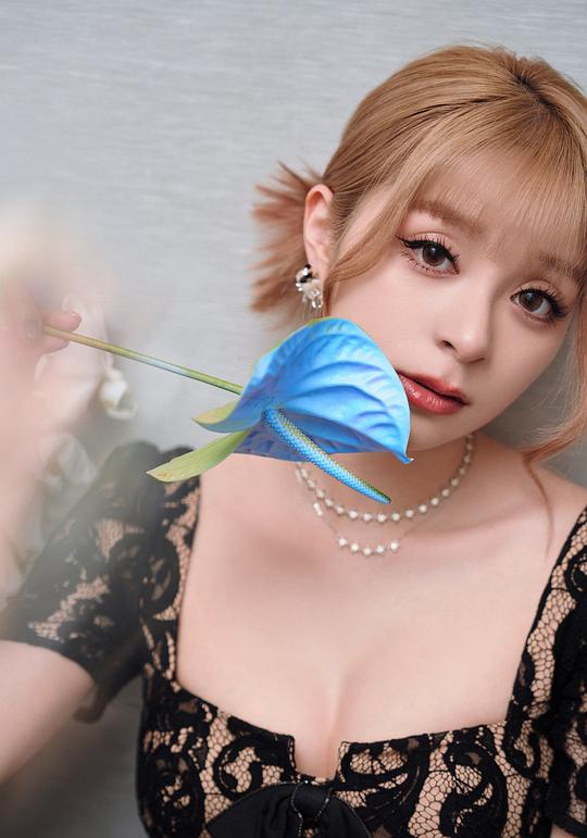 美依礼芽 Maria