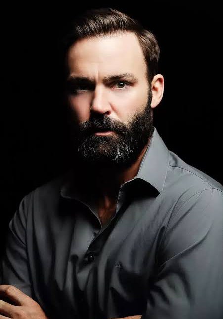 马修·勒·内维兹 Matthew Le Nevez