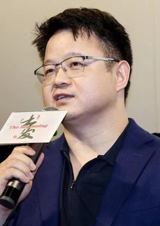 宓鑫君  Xinjun Mi