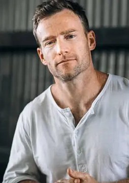 托比·莱文斯 Toby Levins