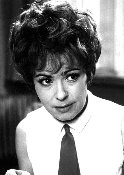 伊日娜·博赫达洛娃 Jirina Bohdalová