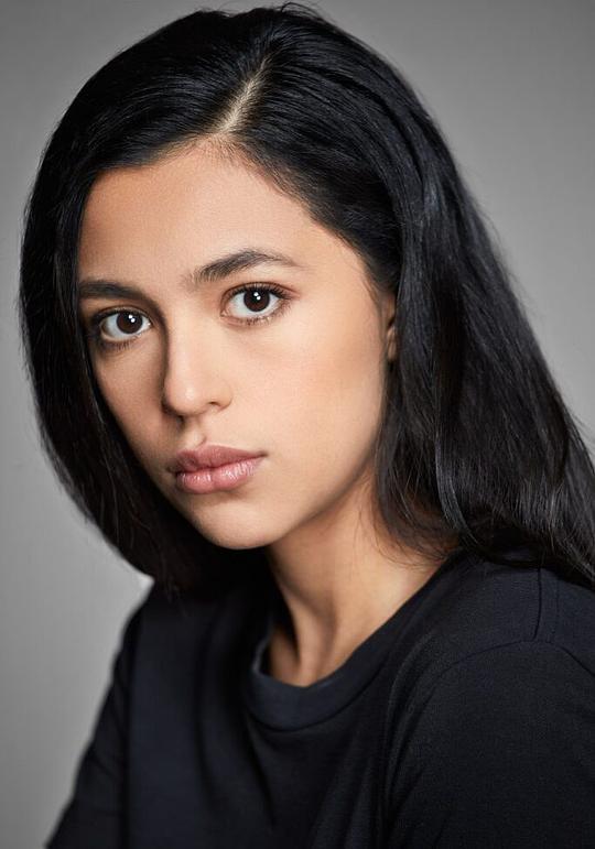 伊莎贝尔·尤迪塞 Isabel Yudice