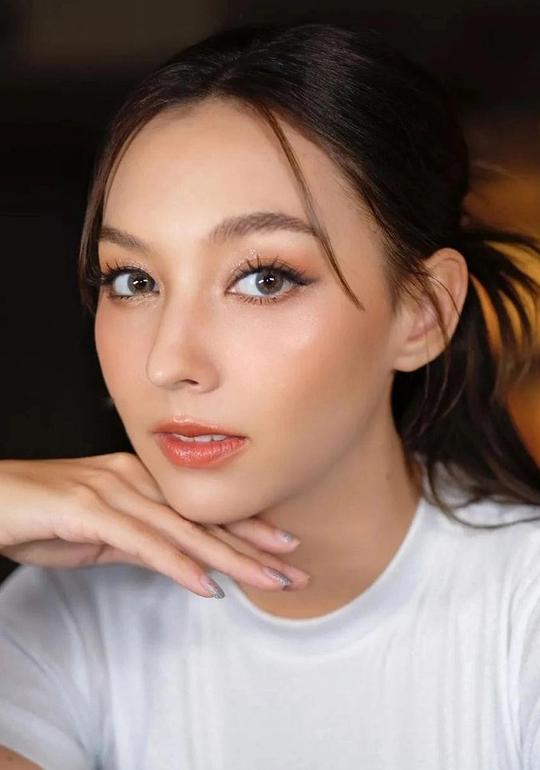 卡黎莎·素帕琳格特 Carissa Springett