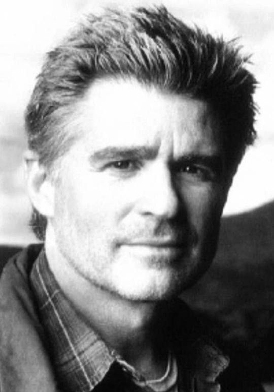 特里特·威廉斯 Treat Williams