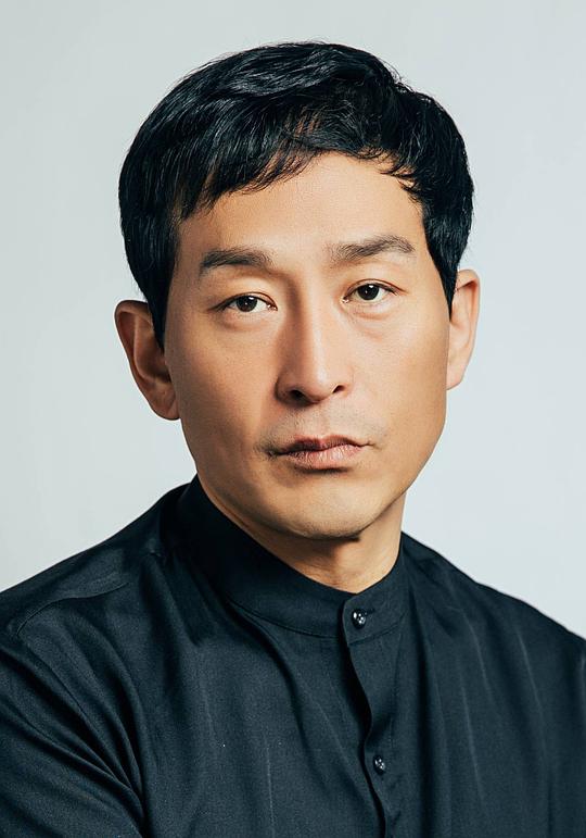赵贤宇 Hyun-woo Jo