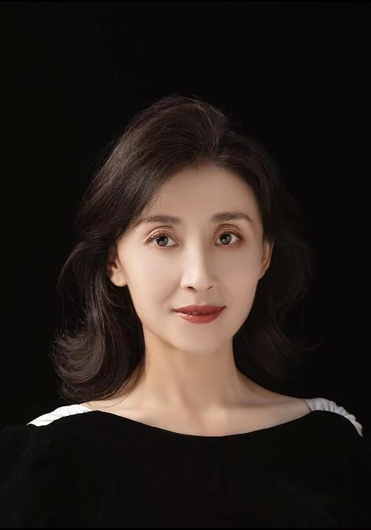 张轶静 Yijing Zhang