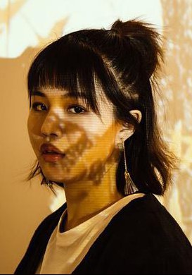 李颖怡 Yingyi Li