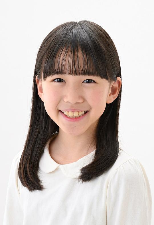 宮地美然 Mishika Miyachi