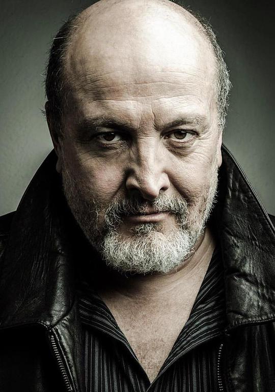 亚历杭德罗·布拉乔 Alejandro Bracho