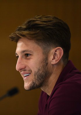 亚当·拉拉纳 Adam Lallana