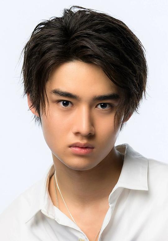 藤冈真威人 Maito Fujioka