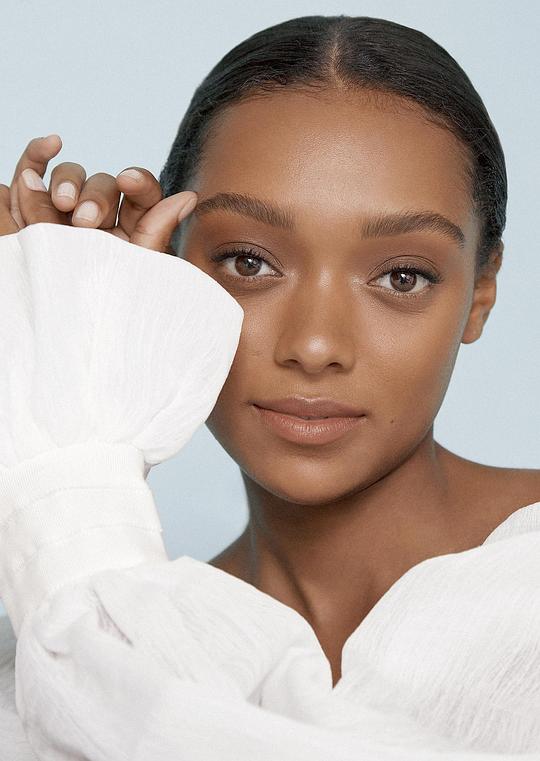 苏菲·王尔德 Sophie Wilde